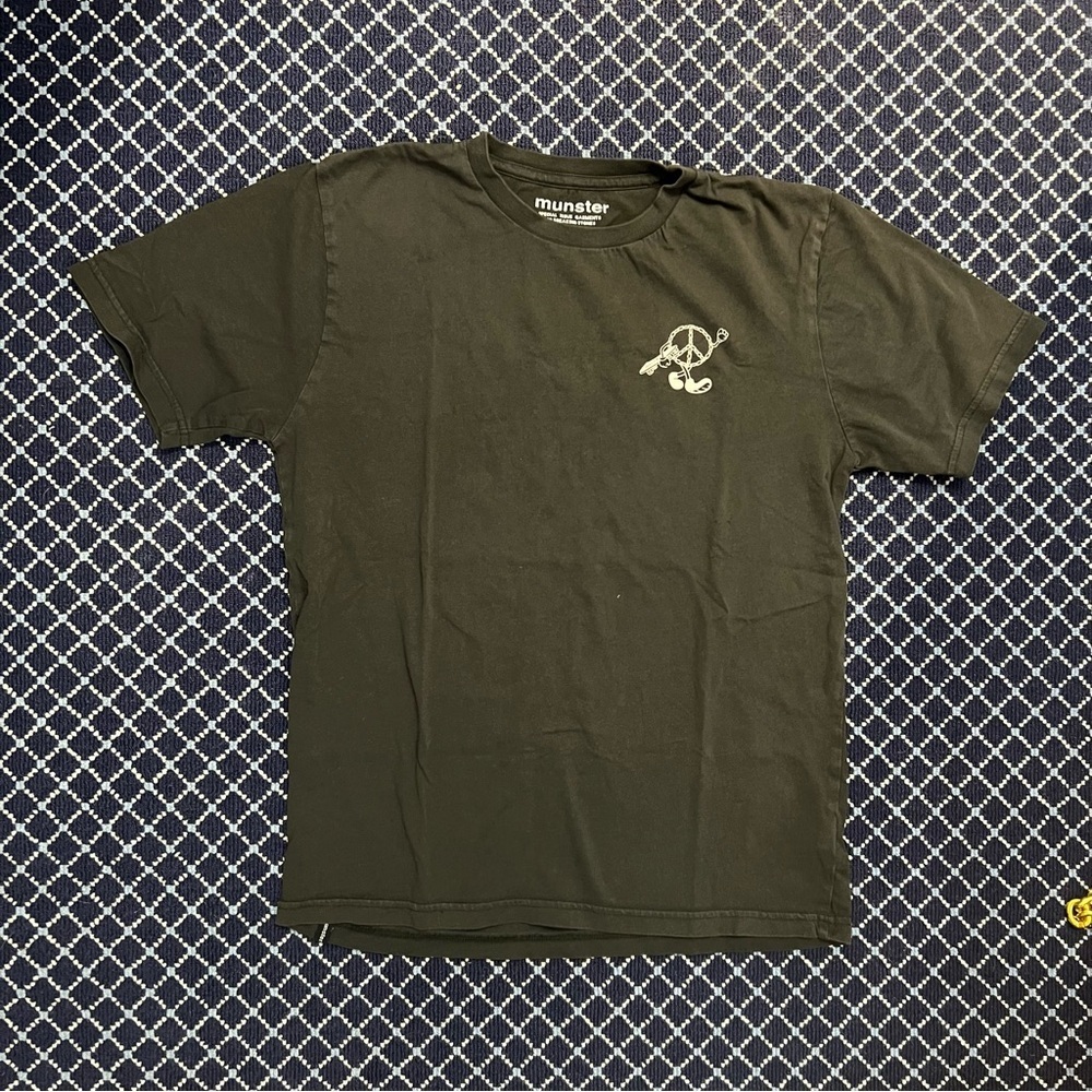 Munster Peace Sign Tee 14